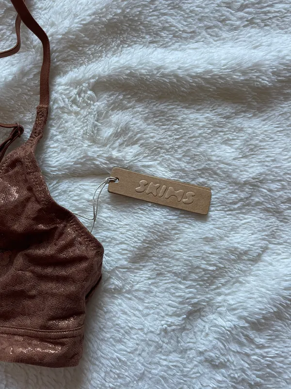 SKIMS bralette - Image 3