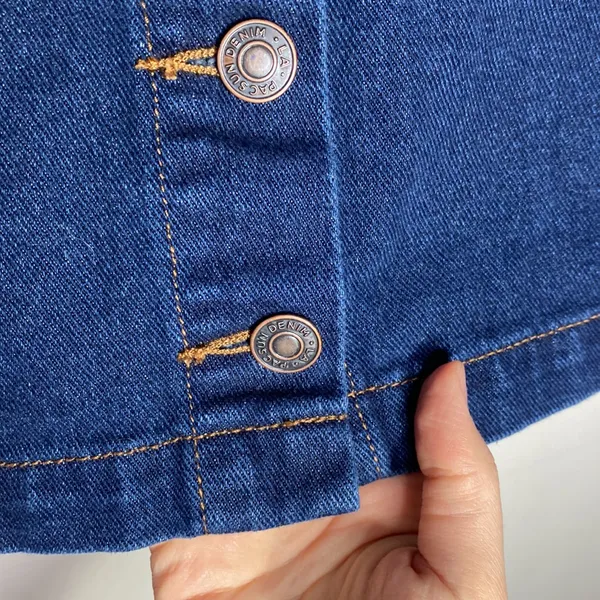 Pacsun button through dark wash denim mini skirt size 28 - Image 5