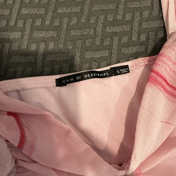 Heart & Hips pink tank - Image 2