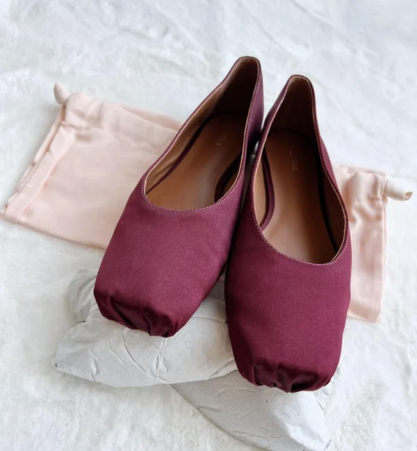 Reformation NWOT Mikayla Ballet Flats satin maroon burgundy size 6.5 - Image 6