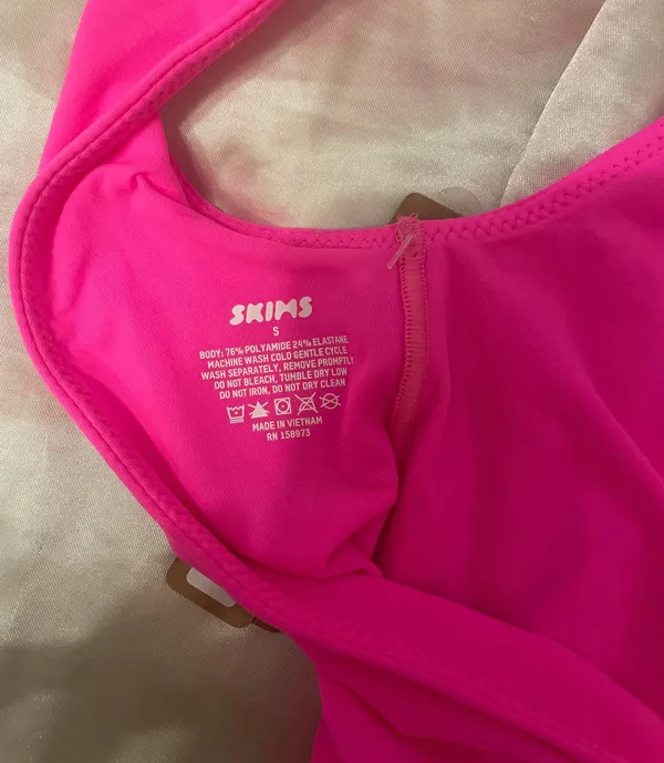 SKIMS Fits Everybody High Cut Bodysuit - Image 4