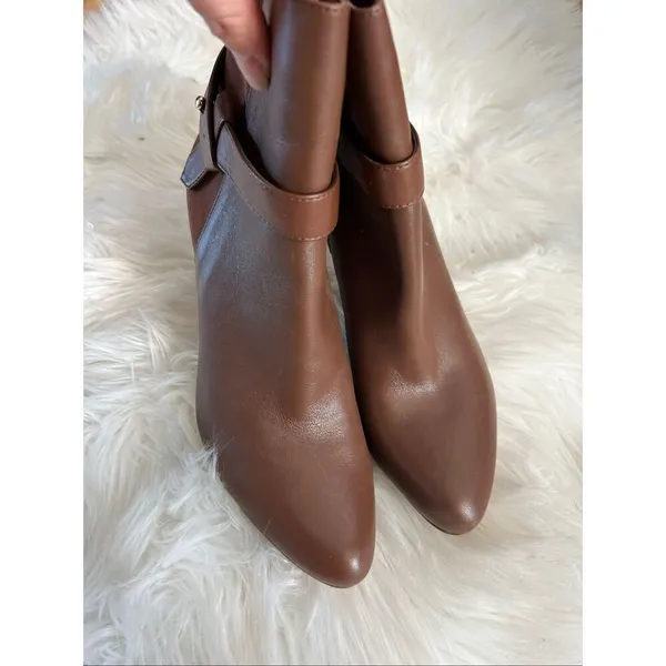 White House black market brown booties 4 inch heel size 7 1/2 medium New no box - Image 4