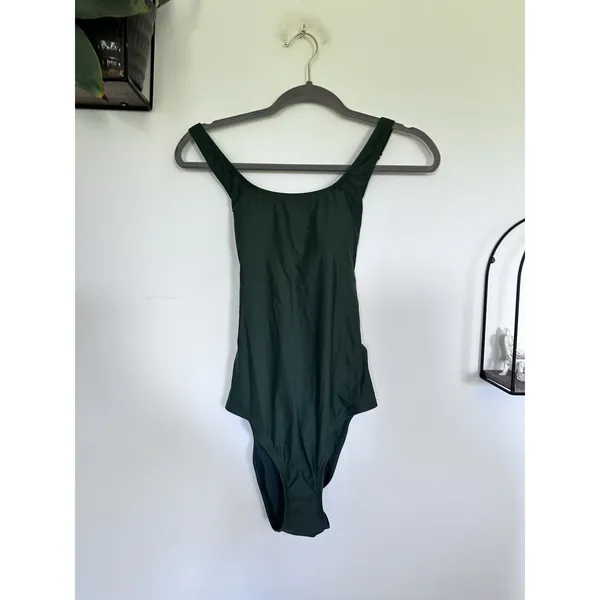 NWT Quince Palm Green Italian Cross-Back One-Piece Swimsuit Medium - Image 3