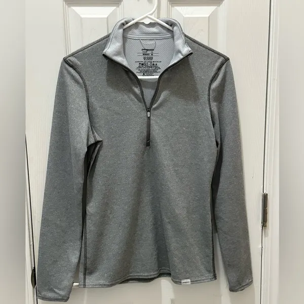PATAGONIA Capilene base layer shirt size XS 1/4 zip gray - Image 8