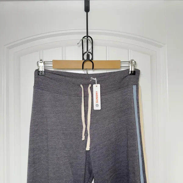 Sundry Women’s Small Jogger Sweatpants Vertical‎ Rainbow Side Stripe Travel - Image 6
