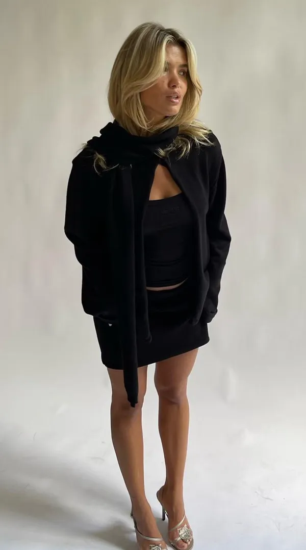 NWOT Djerf Avenue Button Up Cardigan in Black - Image 4