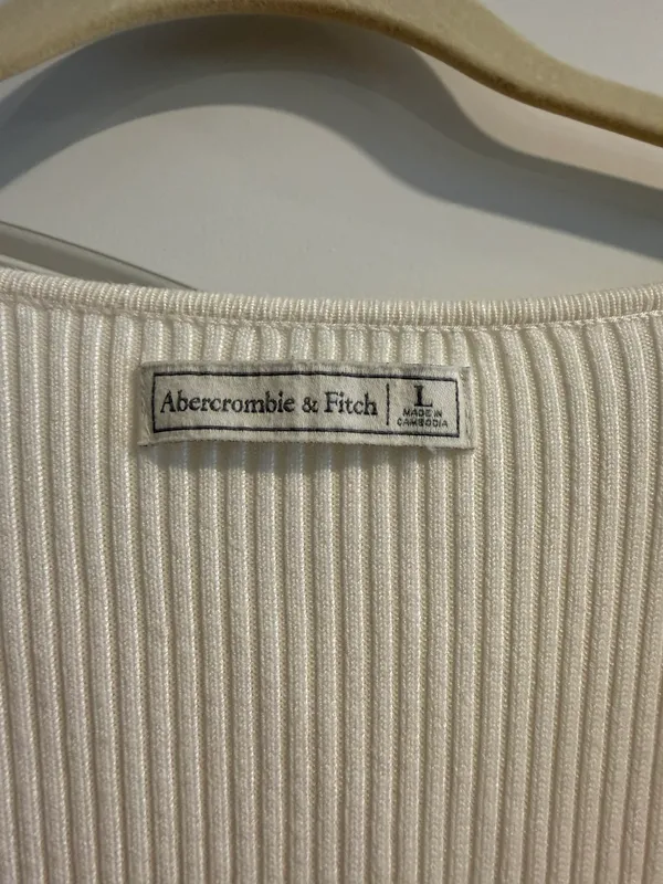 Abercrombie Sweater - Image 2