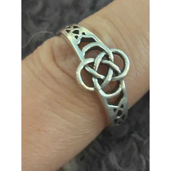 Z65 size 8.25 ring 925 sterling silver - Image 2