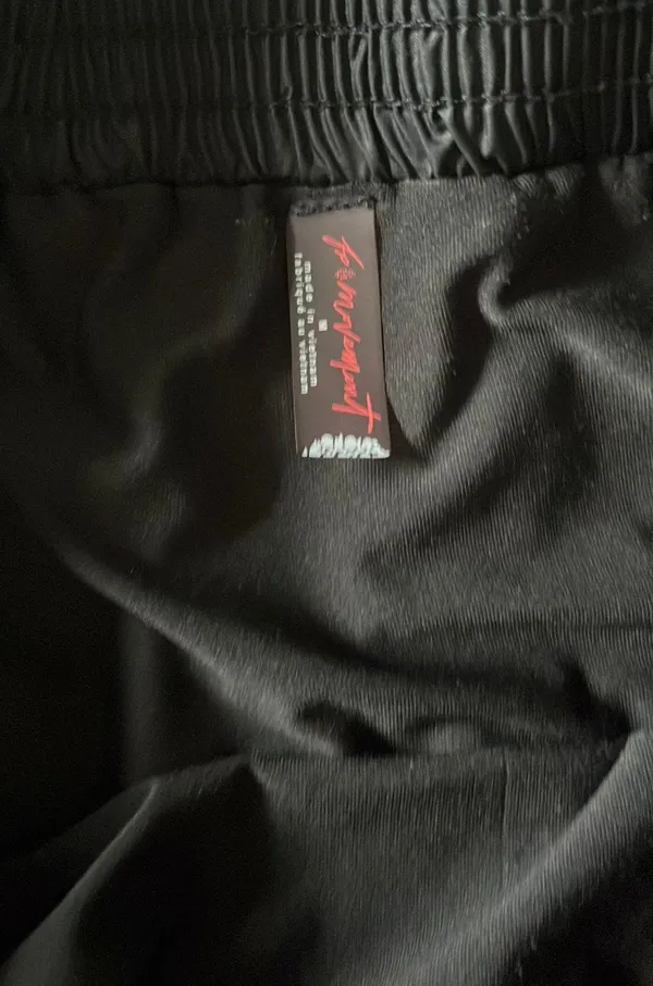 Shorts - Image 2