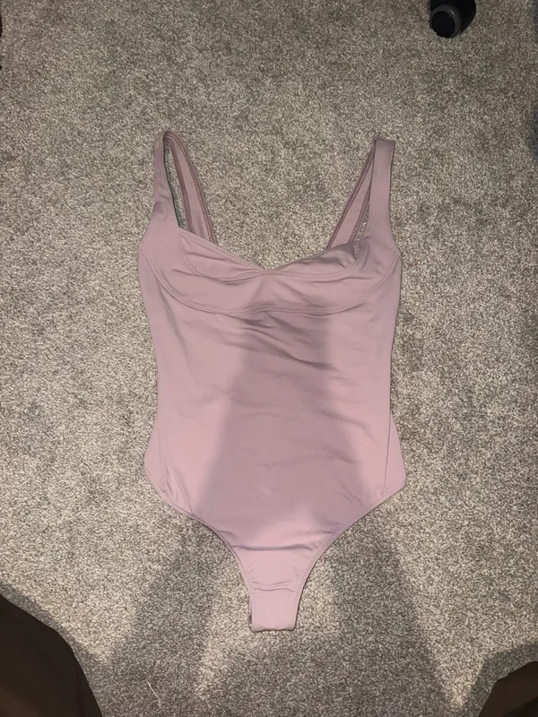 Free people women’s dusk to dawn bodysuit NWT size S in dawn pink - Image 4
