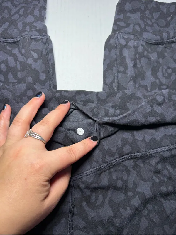 Lululemon Align Joggers 28" in Formation Camo Deep Coal Multi - Image 3