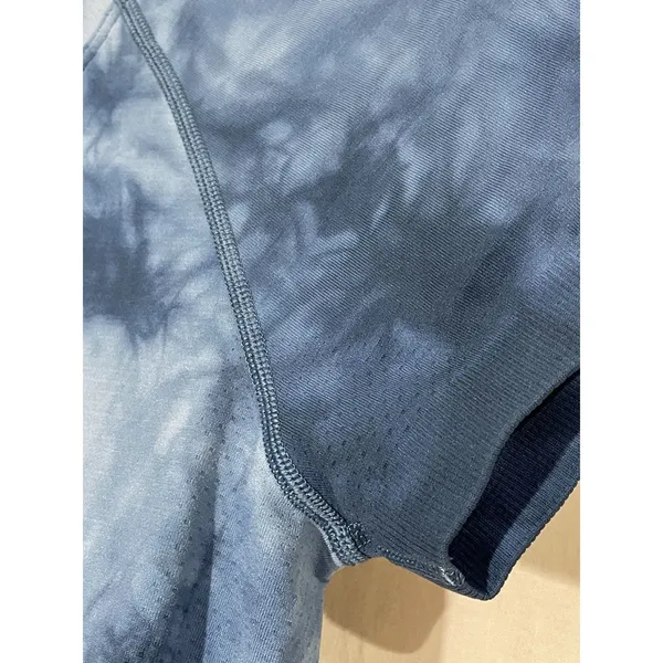 Lululemon Swiftly Tech Tee Blue Diamond Dye 6 - Image 2