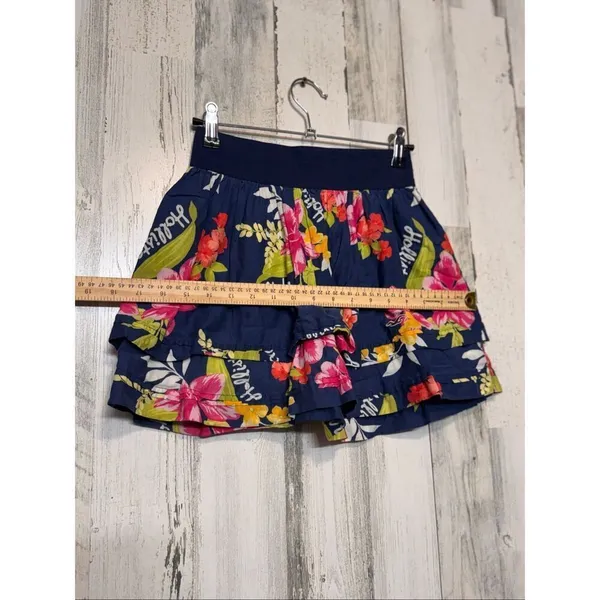 Hollister Floral Ruffle Mini Skirt Navy Size S - Image 8