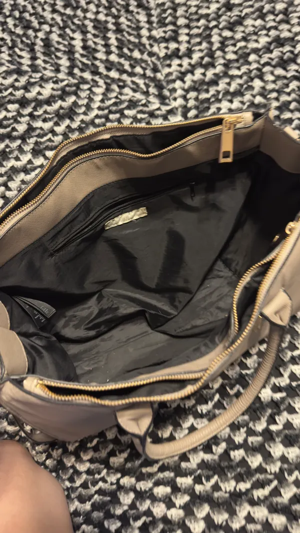 H&M Large Tote Bag - Image 3