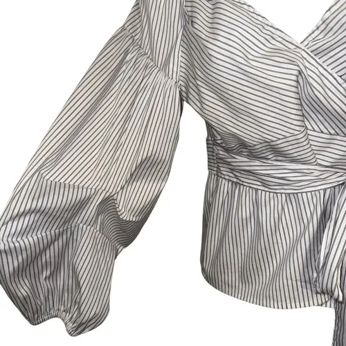 EXPRESS Belted Wrap Tie Top 3/4" Balloon Sleeves Cerulean Blue & White‎ NWOT S - Image 5