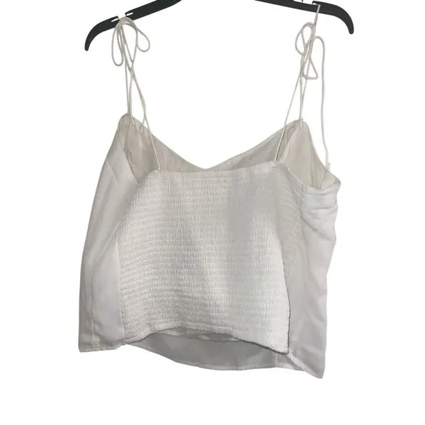✨Abercrombie & Fitch White Tie Strap V-Neck Sz Large Cami Top✨ - Image 10