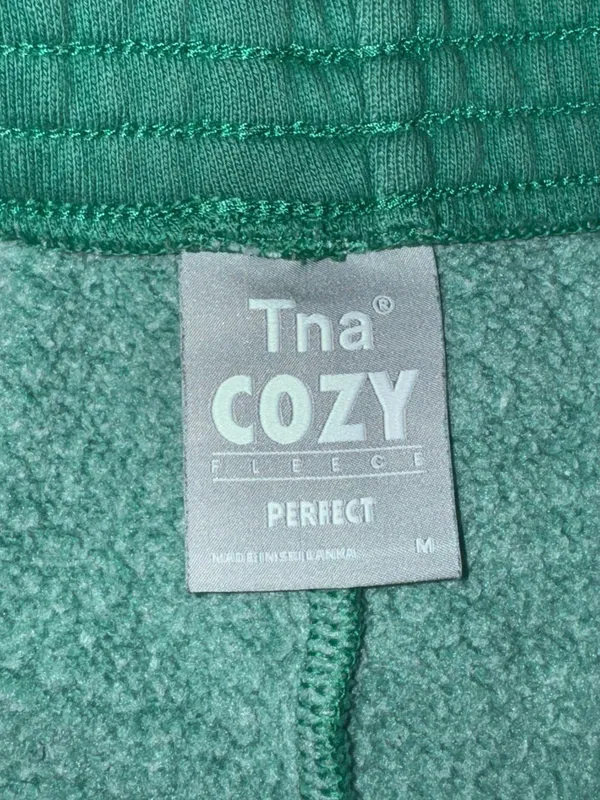 Aritzia TNA Shorts - Image 2
