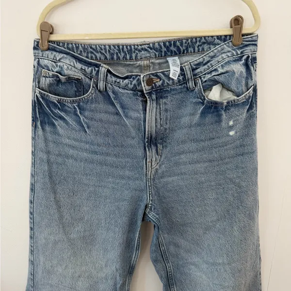 H&M Classic Blue wide regular fit ultra hight raise size 14 - Image 2