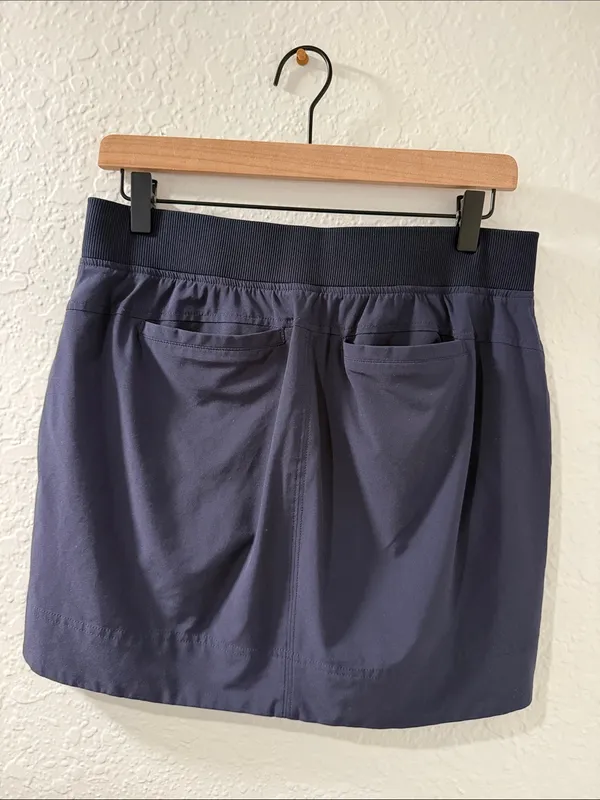 ATHLETA Navy Blue Athletic Skort w Mesh Shorts Size 6 - Image 2