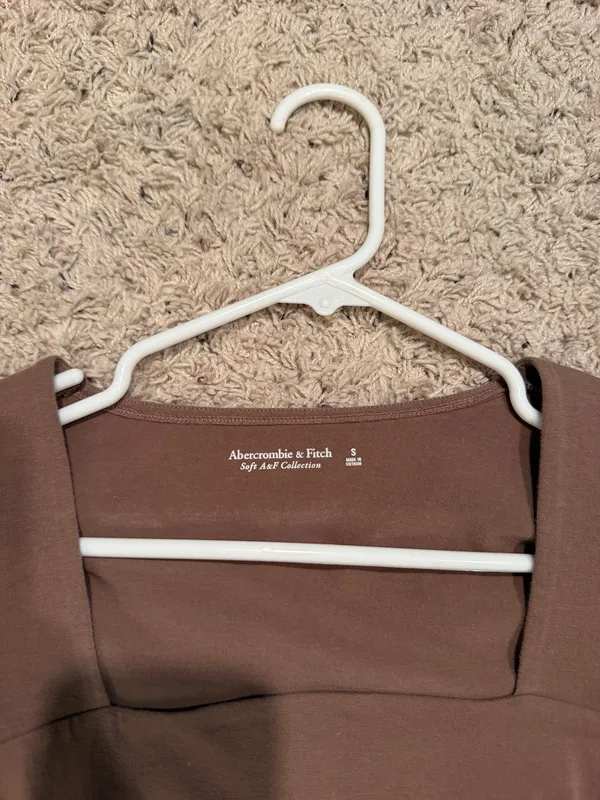 Abercrombie Square Neck Bodysuit Long Sleeve - Image 2