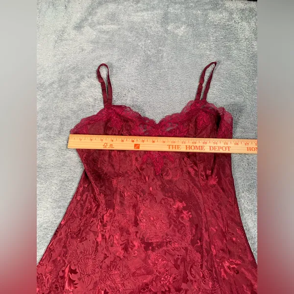 Victoria’s Secret vintage gold label Lace Chemise in Red medium - Image 6