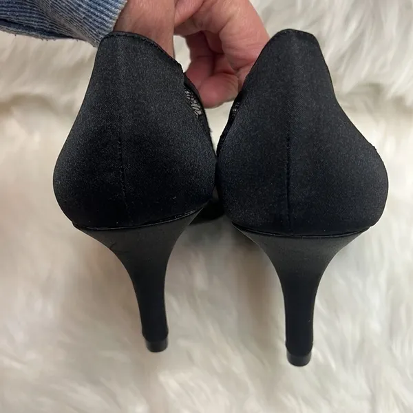 Kelly &‎ Katie Lace Peep Toe Heels Size 10 B-24 - Image 6