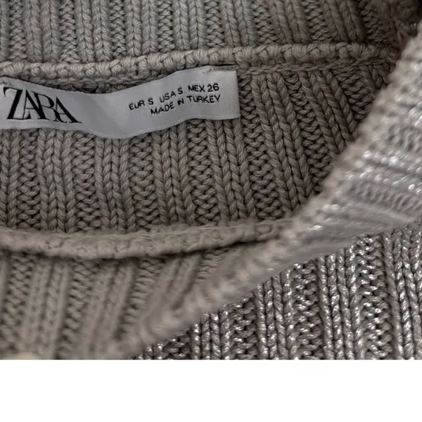 Zara Foil Silver Distressed Frayed Chunky Ribbed Crop Sweater Size Small - Image 4