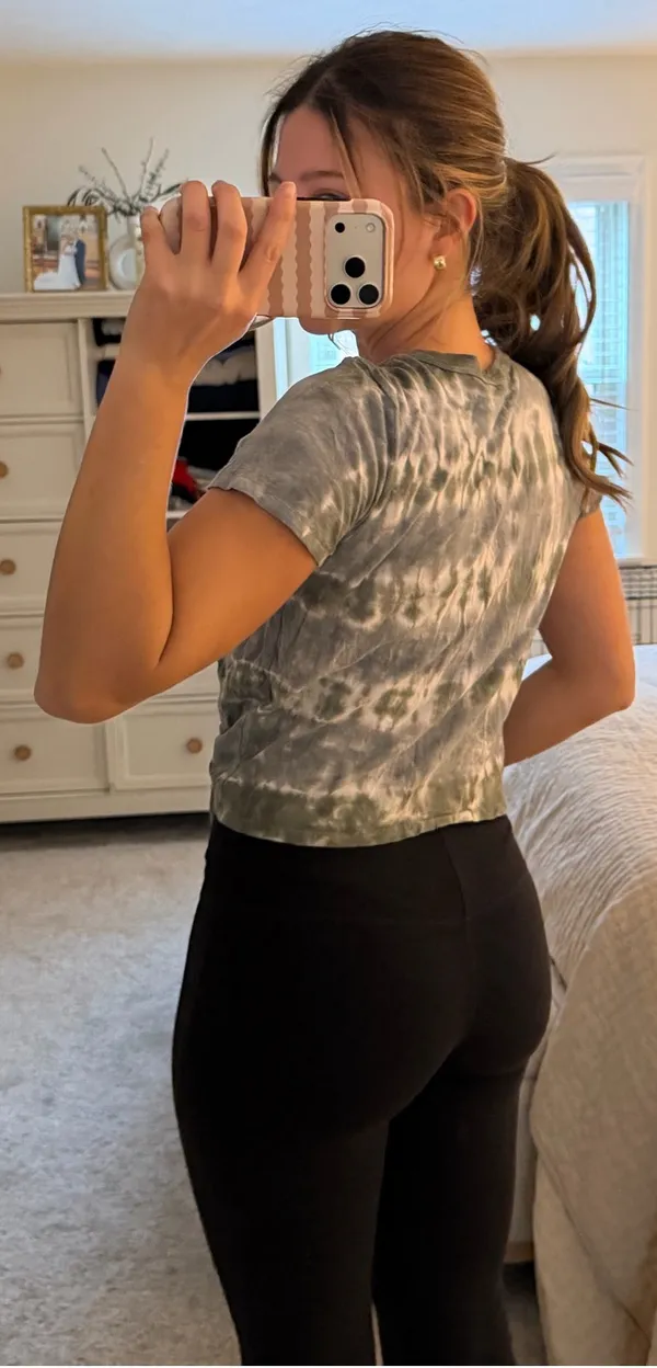 Aerie Green and grey tie dye short sleeve - Image 4