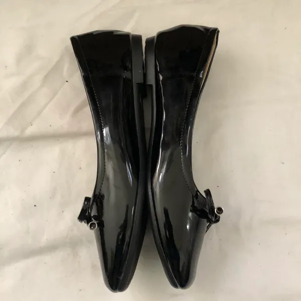 Black patent leather ballet ballerina flats bow detail Sz 8.5 #whimsygoth #gothic #steampunk #streetwear #y2k dark academia office siren core - Image 3