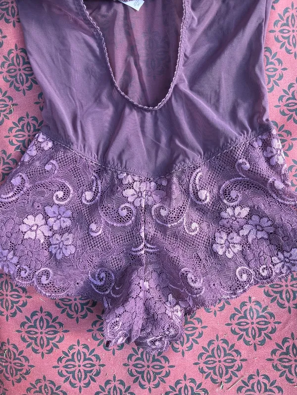 Victoria's Secret Angels 36C Purple Mesh Underwire Bodysuit - Image 5