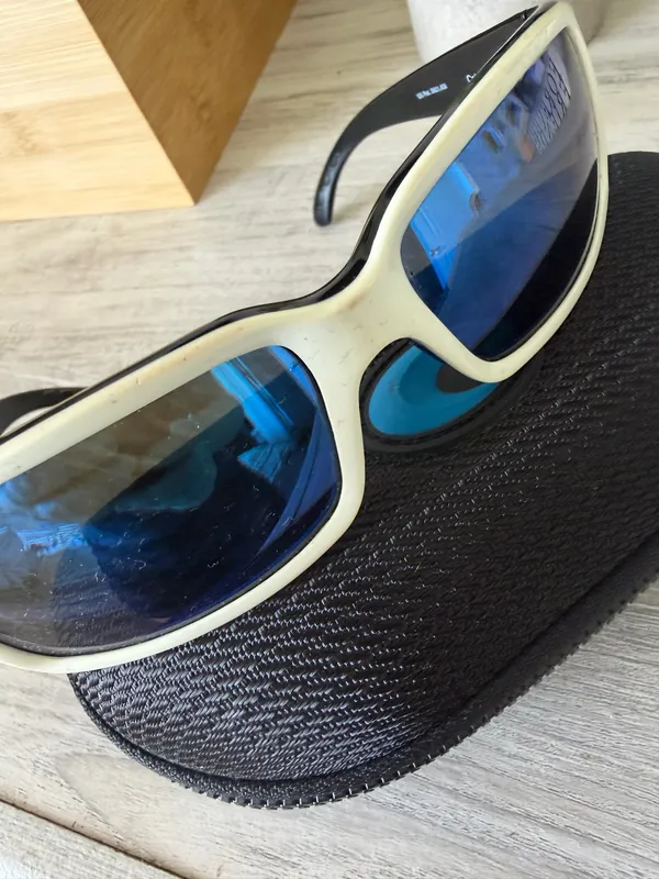 Costa Del Mar cabillito sunglasses - Image 5