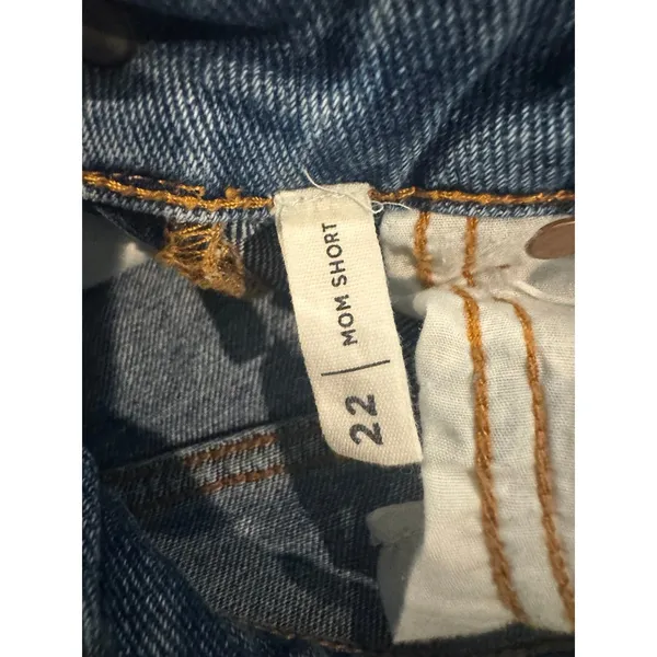 Pacsun Women‎ Jean Shorts, mom shorts size 22 - Image 6