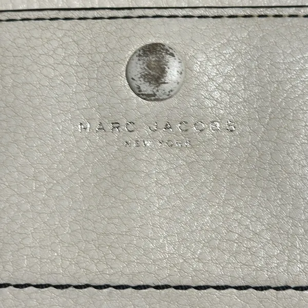 MARC JACOBS Beige and Black Seams Genuine Leather Wallet Purse - Image 6