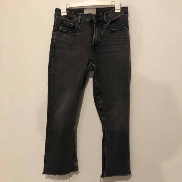 Everlane Women's High Rise Kick Crop Jeans Black Size 28 - Image 3