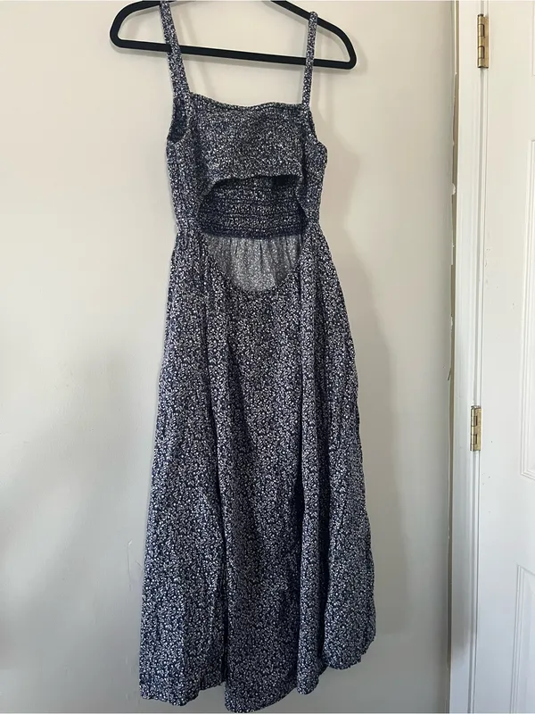 Old Navy 100% Cotton Navy Blue Floral Smocked Midi Dress Large Coastal - Image 5