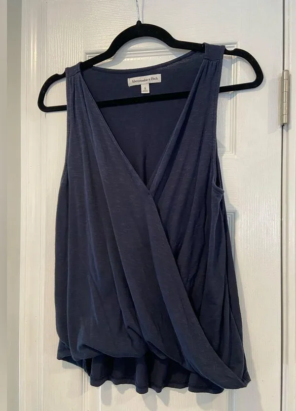 Abercrombie & Fitch Size S Navy Blue Soft Slub Knit Wrap Front Tank Top - Image 3