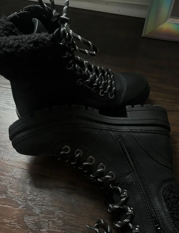Steve Madden Boots - Image 3