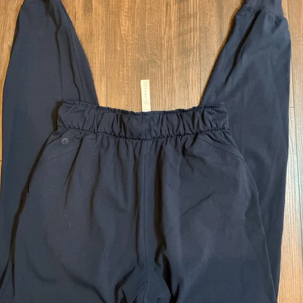 Lululemon On the Fly Jogger True Navy Luxtreme Drawstring Pants Size 4 LW5CV4S - Image 4