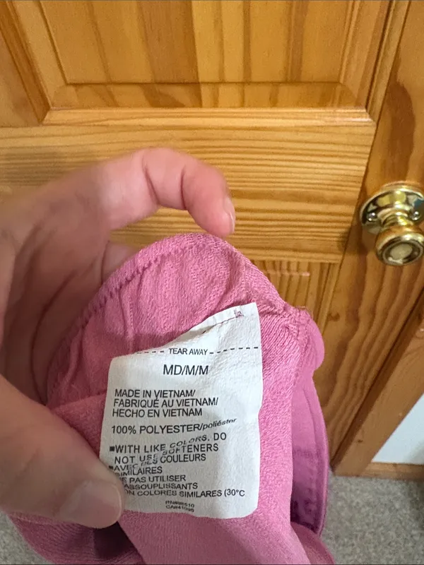Under Armour Size Medium Pink Athletic Shorts - Image 5