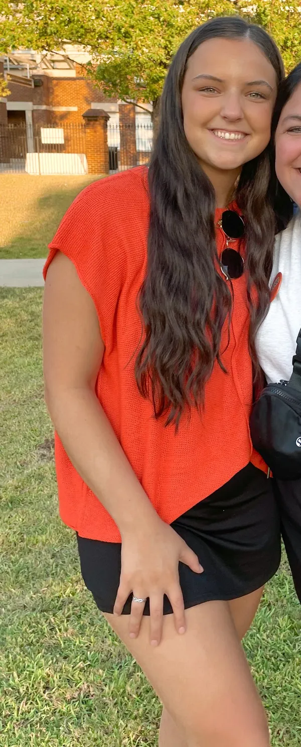 Orange short sleeve sweater  - Image 4