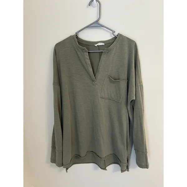 In Loom L Long Sleeve Loose V Neck Green Pocket Shirt casual boho Granola - Image 3