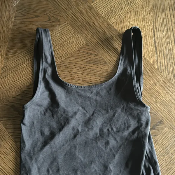 SKIMS Soft Smoothing Seamless Thong Bodysuit, Size XSmall, $68 - Image 11
