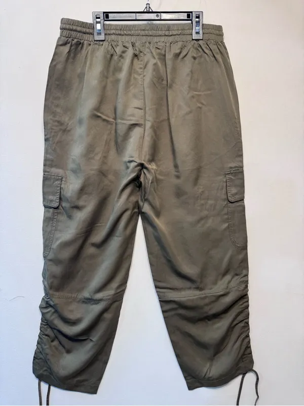 Martha Stewart Casual Cargo lightweight ankle pants 100% tencel nwt size medium - Image 6