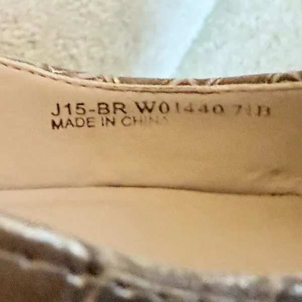 Cole Haan Julianna Low Sling Beige Crock Print‎ Career Slingback Heels size 7.5 - Image 9