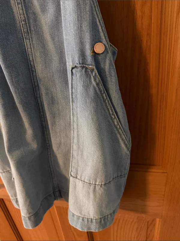 Universal Threads Size Extra Small XS Women's Light Wash Denim Dress Overalls NEW - Image 2