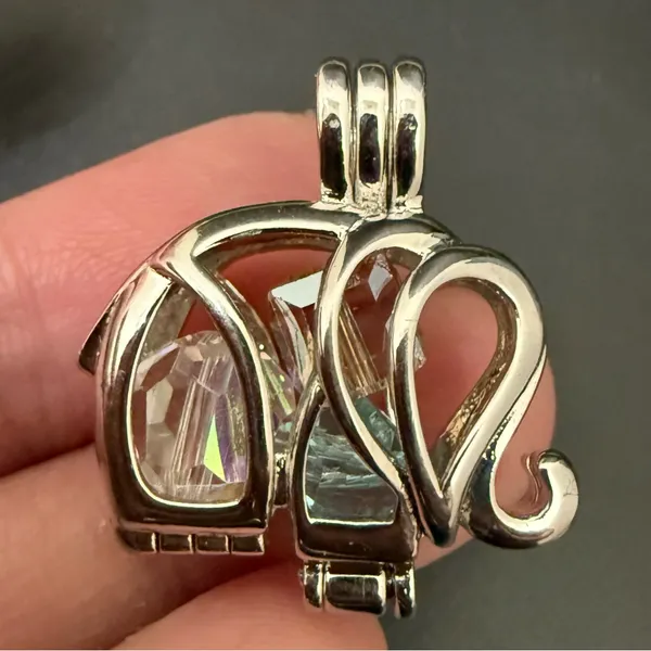925 Sterling Silver Cage Elephant Pendant with Beads 6g. - Image 3