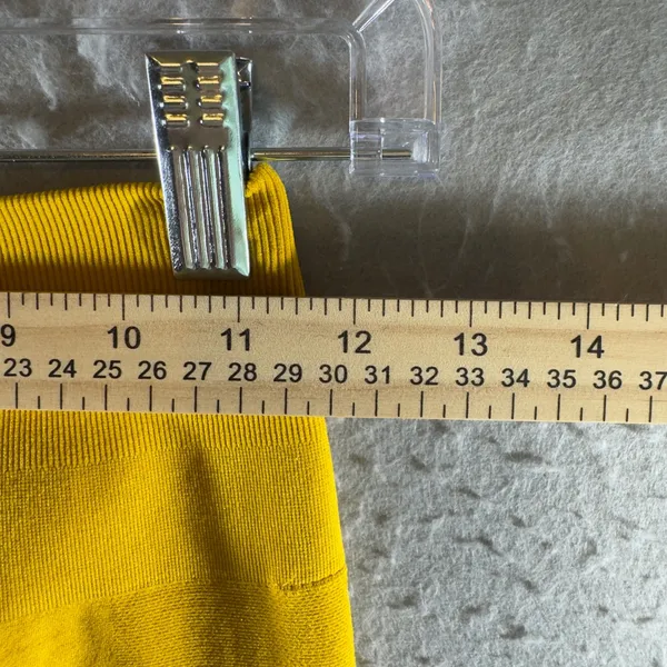 1674 | Alphalete Amplify Seamless Scrunch‎ Workout Leggings Yellow Womens M - Image 3
