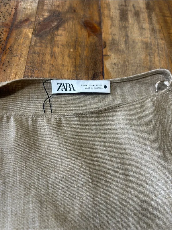 Zara Sleeveless Belted Peplum Top with Boat Neck - Image 3