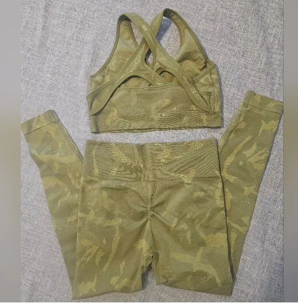 Set - Image 9