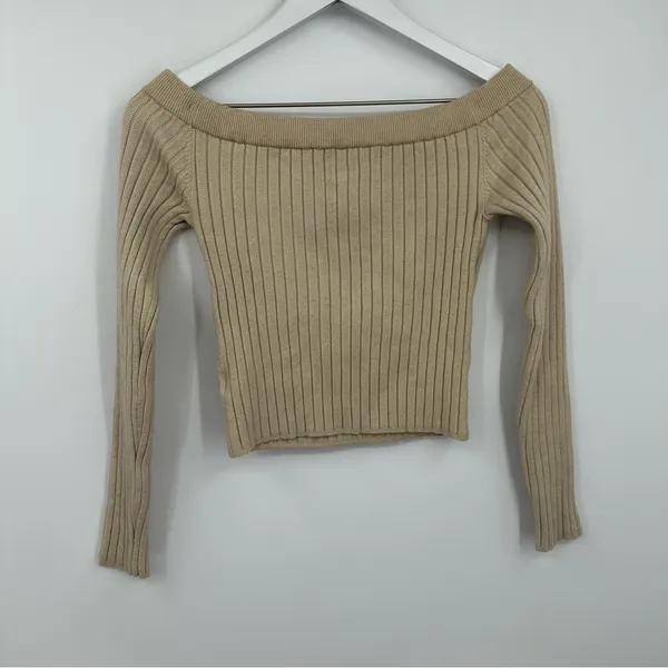 Aerie Cropped Off The Shoulder Sweater Top Size Medium Boho Ribbed Knit - Image 2